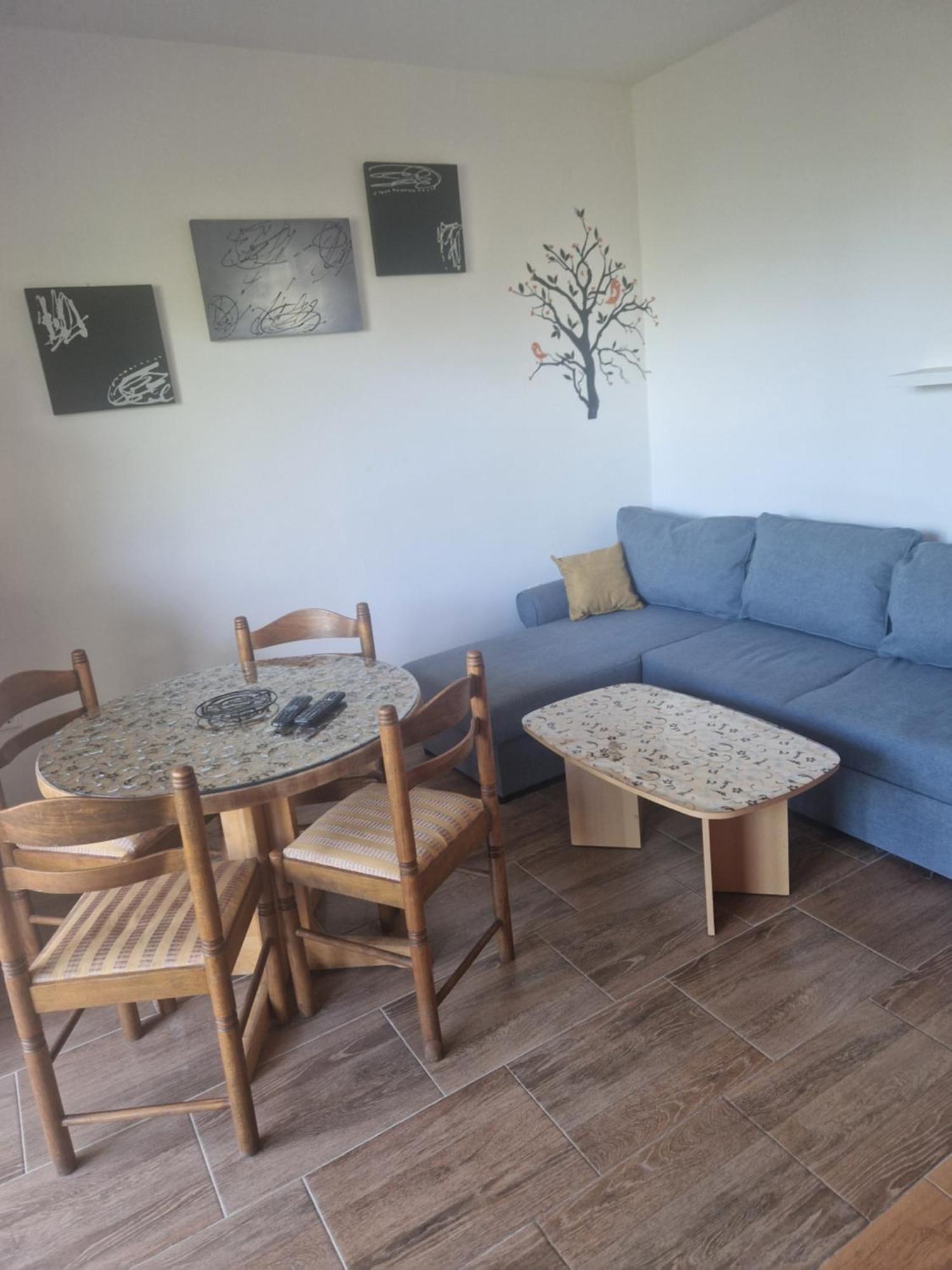 Vera Apartment Kampor Exterior photo